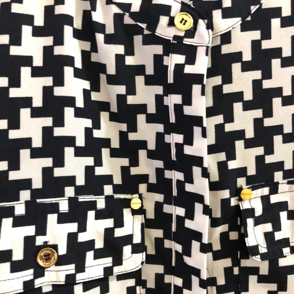 Michael Kors Geometric Print Long Sleeve - Picture 8 of 11
